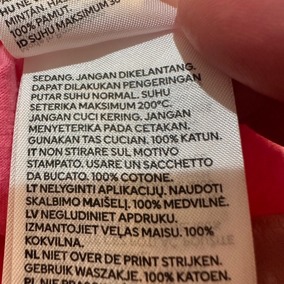 H&M Bundle Girls Tees Barbie and Care Bears Set  100% Cotton 5T - Picture 13 of 13